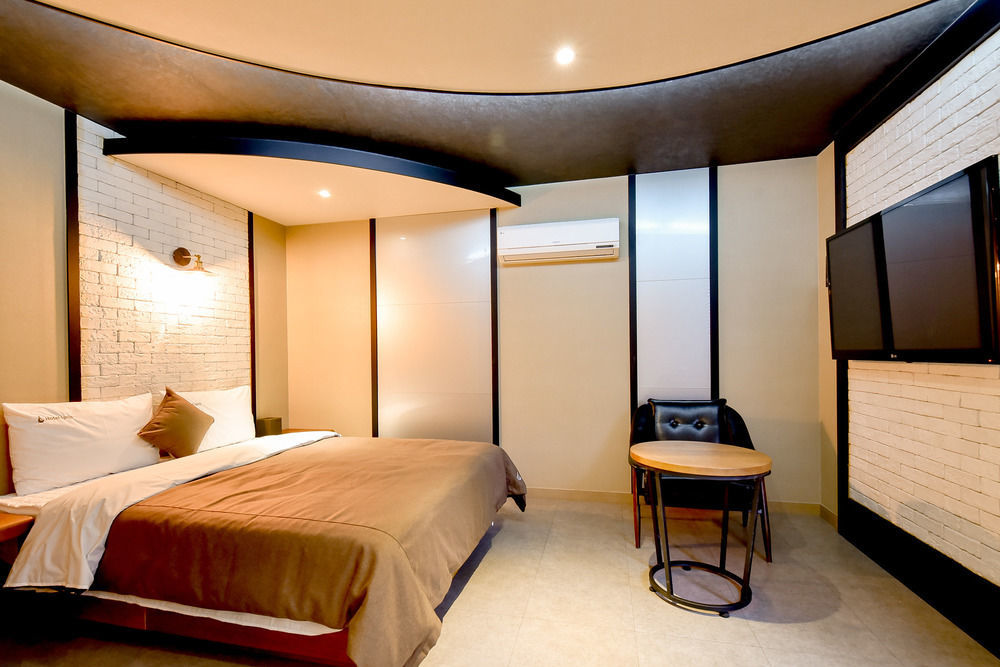 Hotel Ignis Oncheonjang Busan Exterior foto